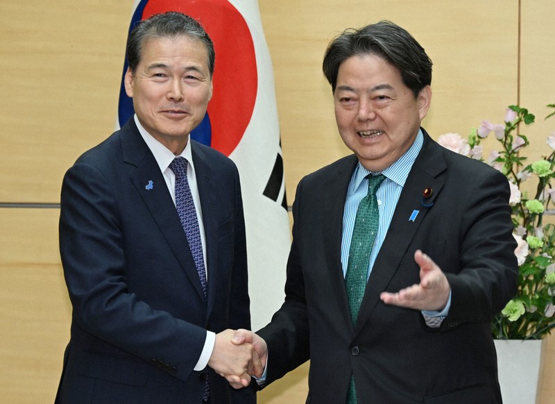 【岩屋外相】韓国統一相と面会　「協力すべきパートナー」　林氏も
